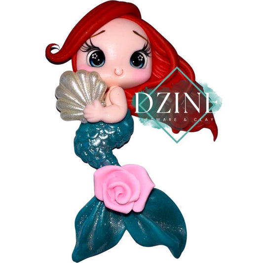 Red hair mermaid shell