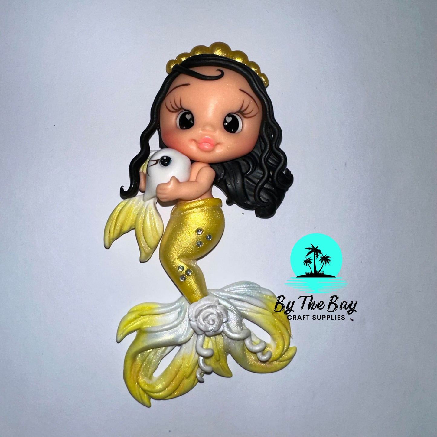 Yellow tail mermaid with yellow fish