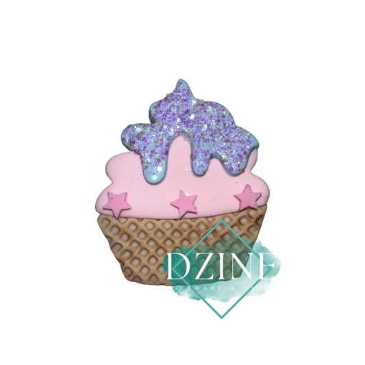 Pink sundae blue topping pink stars (5.5cm)