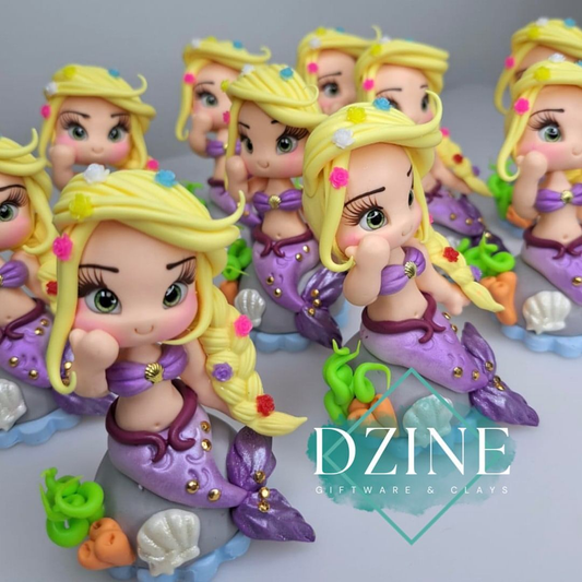 Long haired princess mermaid cake topper (9cm)