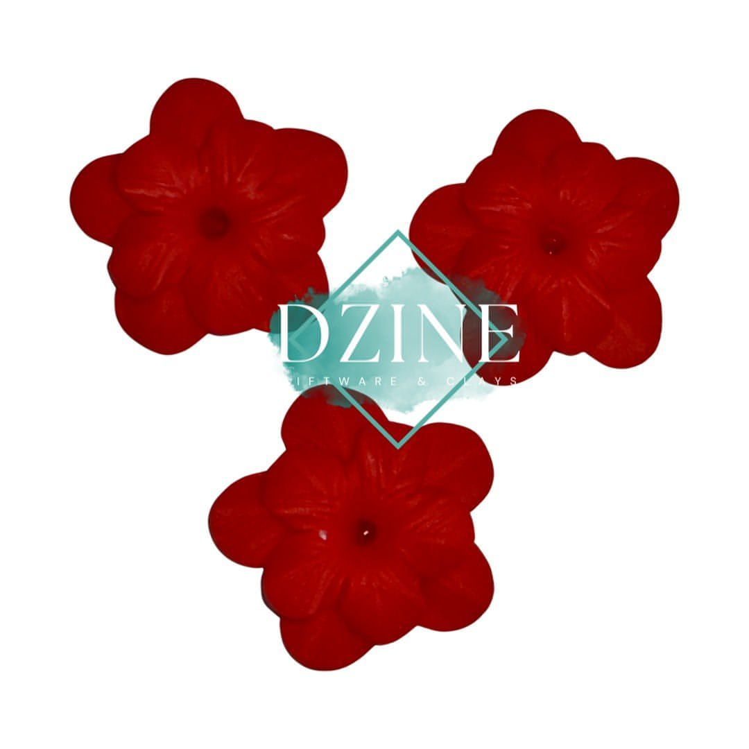 Red layered flowers sml 3 pk (2cm)