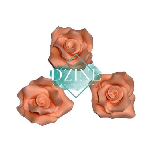 Medium Apricot Roses 3pk (3cm)